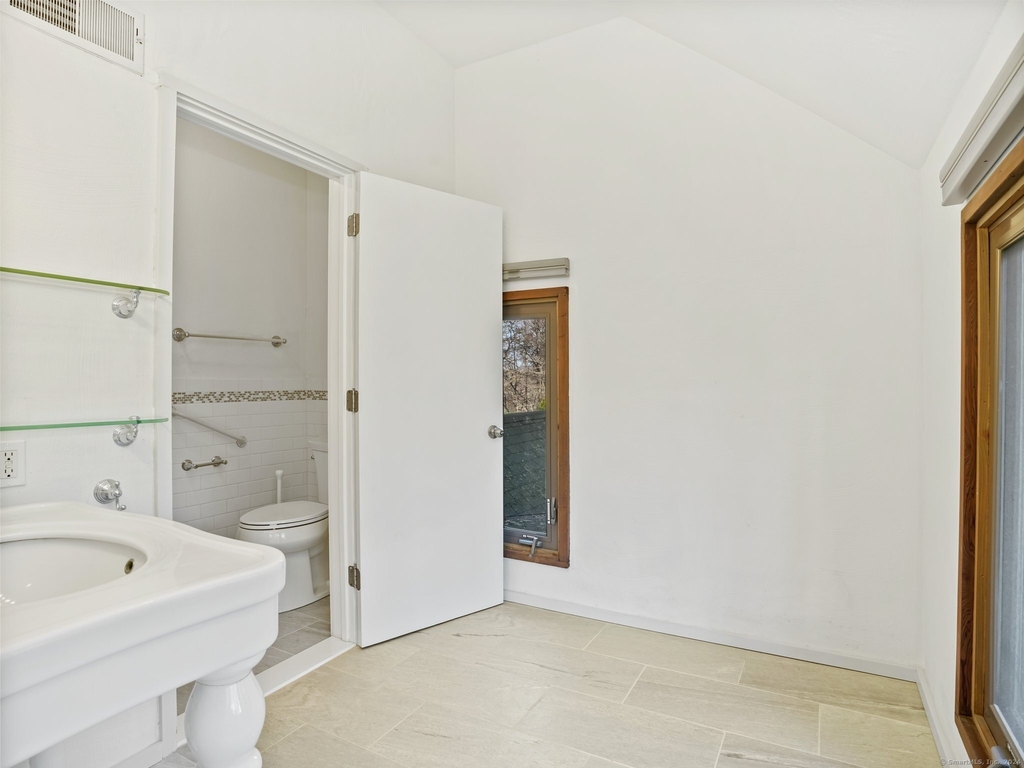 8 Bayberry Ridge Road - Photo 23