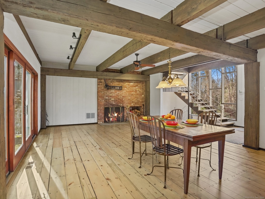 8 Bayberry Ridge Road - Photo 4