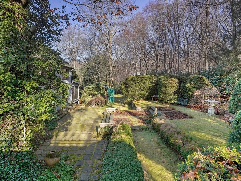 8 Bayberry Ridge Road - Photo 33