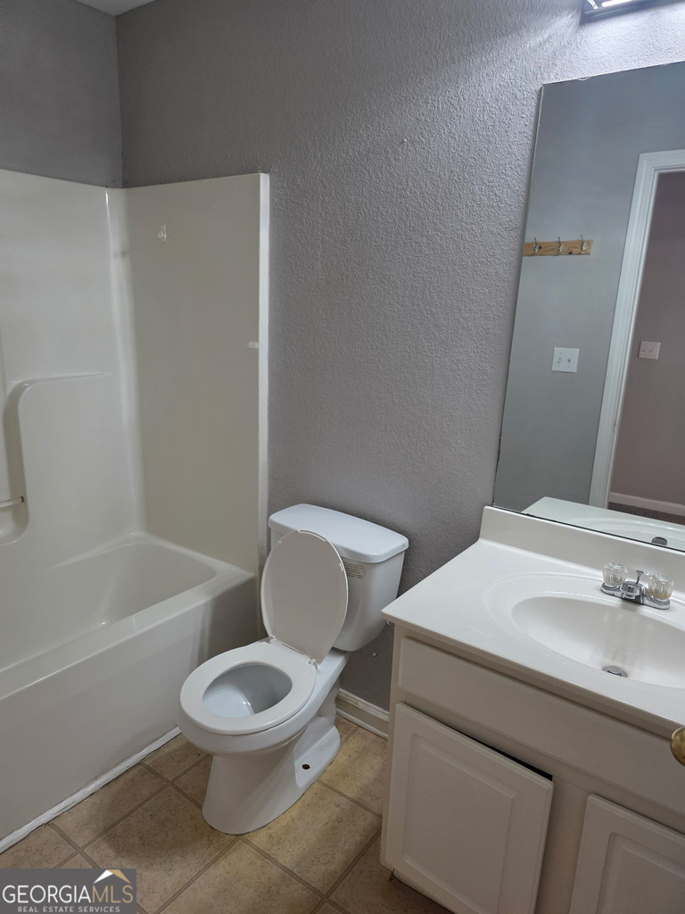 325 Brookview Drive - Photo 1