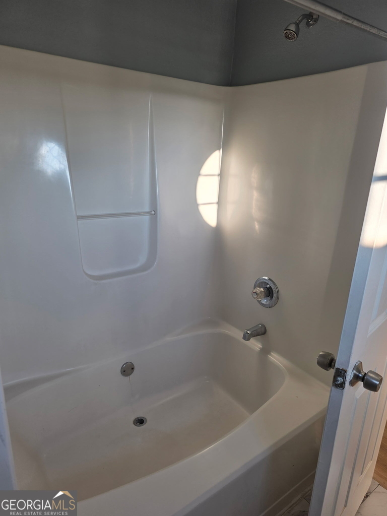 321 Brookview Drive - Photo 5