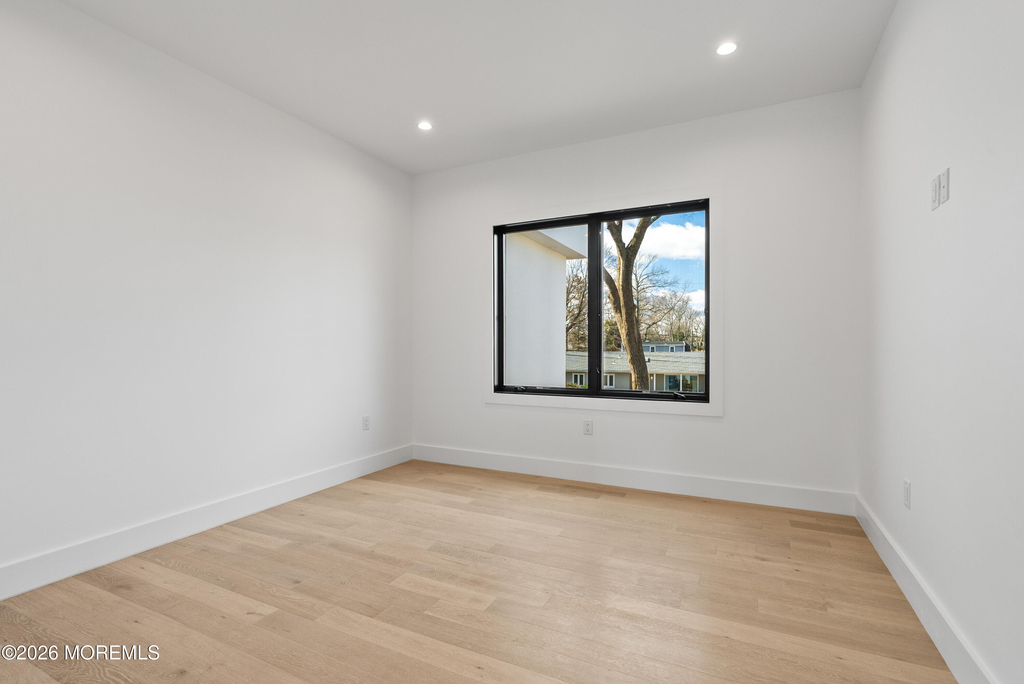 150 Ampere Avenue - Photo 29