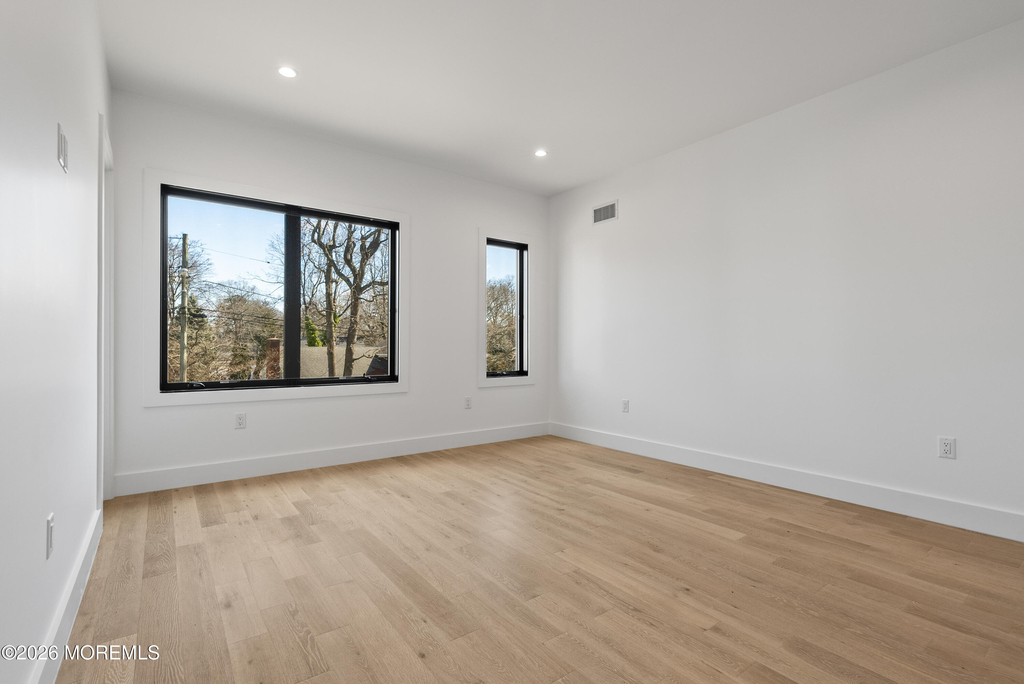 150 Ampere Avenue - Photo 40