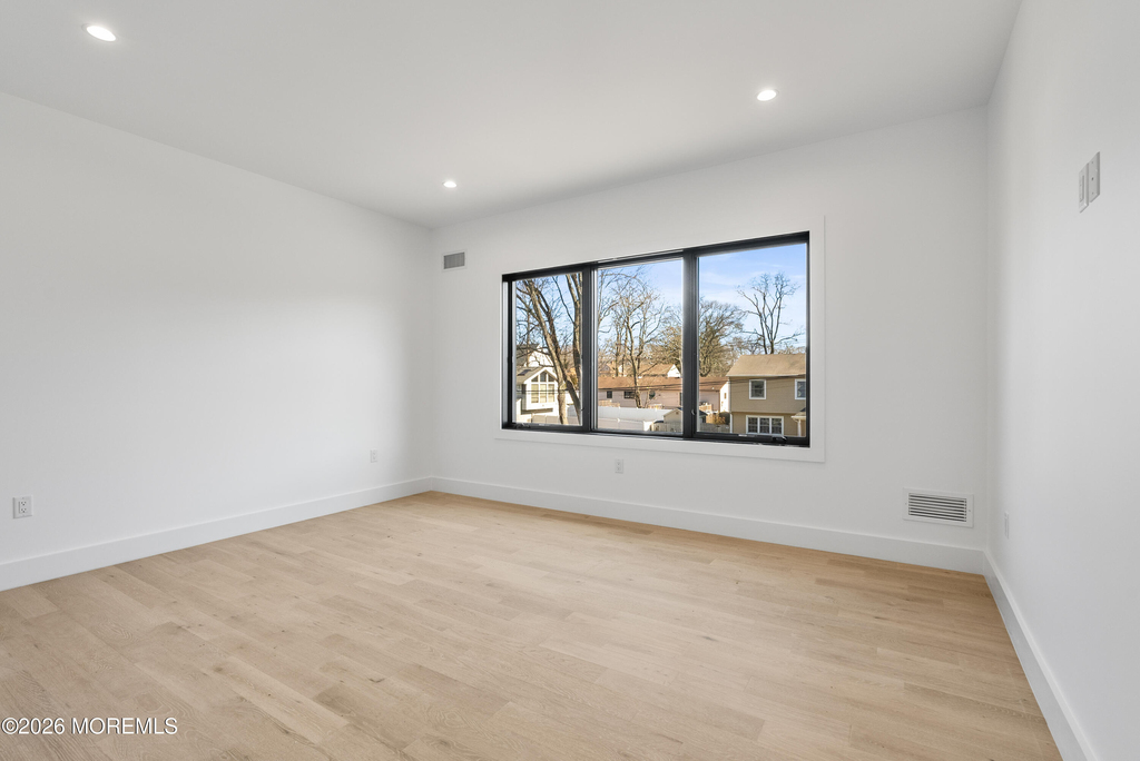 150 Ampere Avenue - Photo 21