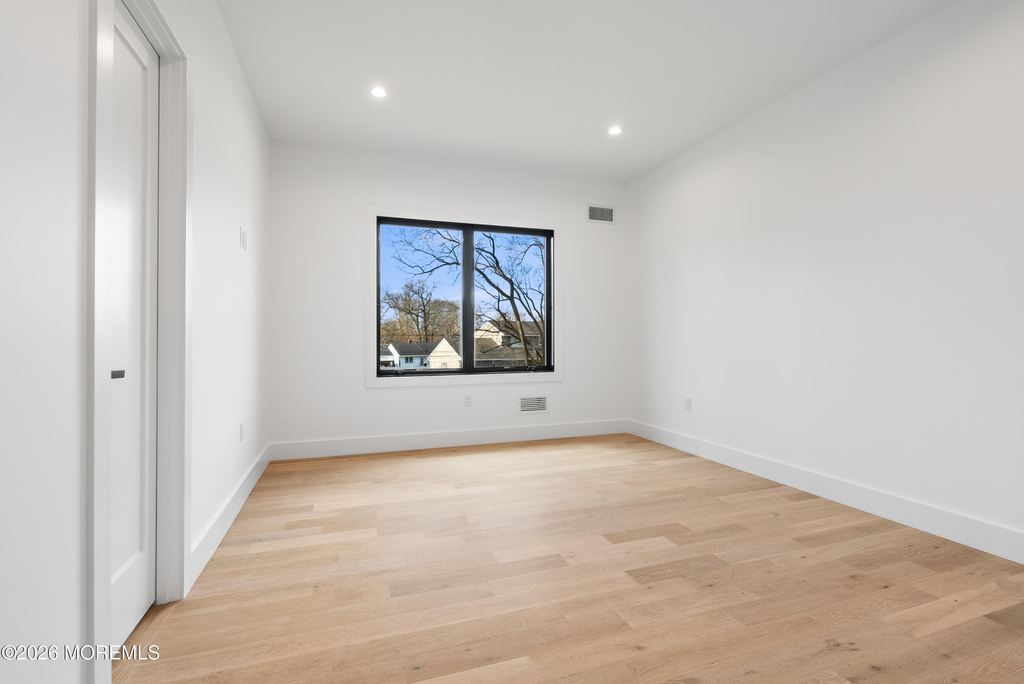 150 Ampere Avenue - Photo 25