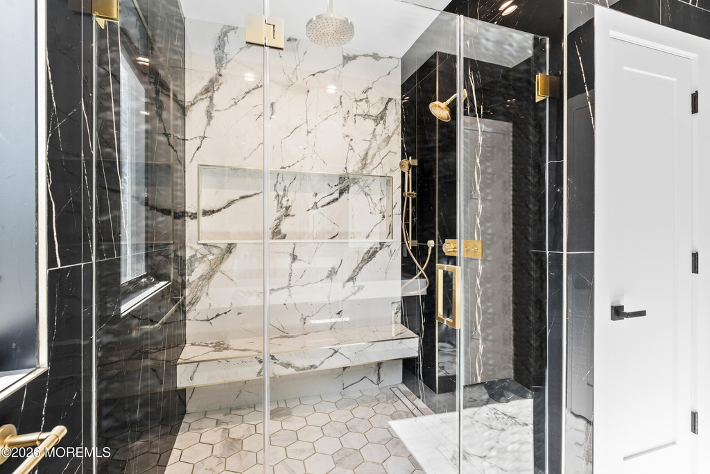 150 Ampere Avenue - Photo 37