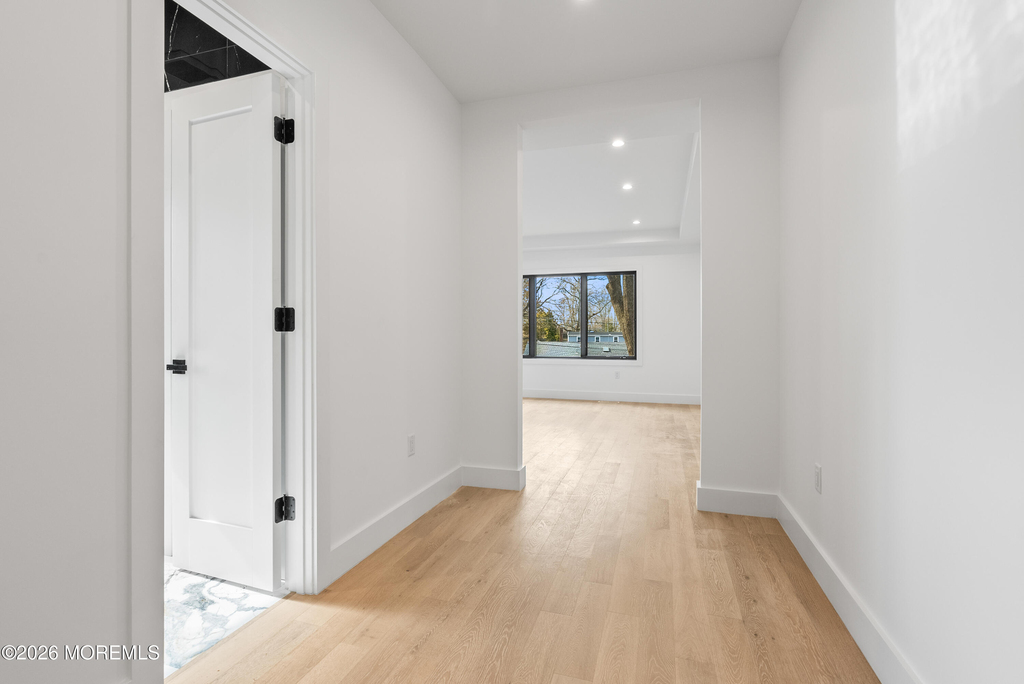 150 Ampere Avenue - Photo 32