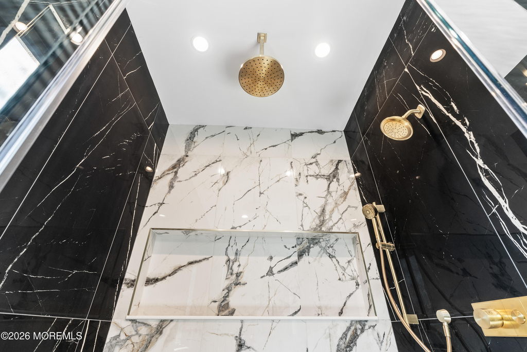 150 Ampere Avenue - Photo 38