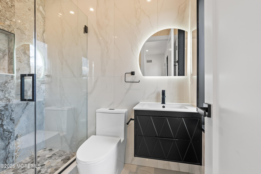150 Ampere Avenue - Photo 43