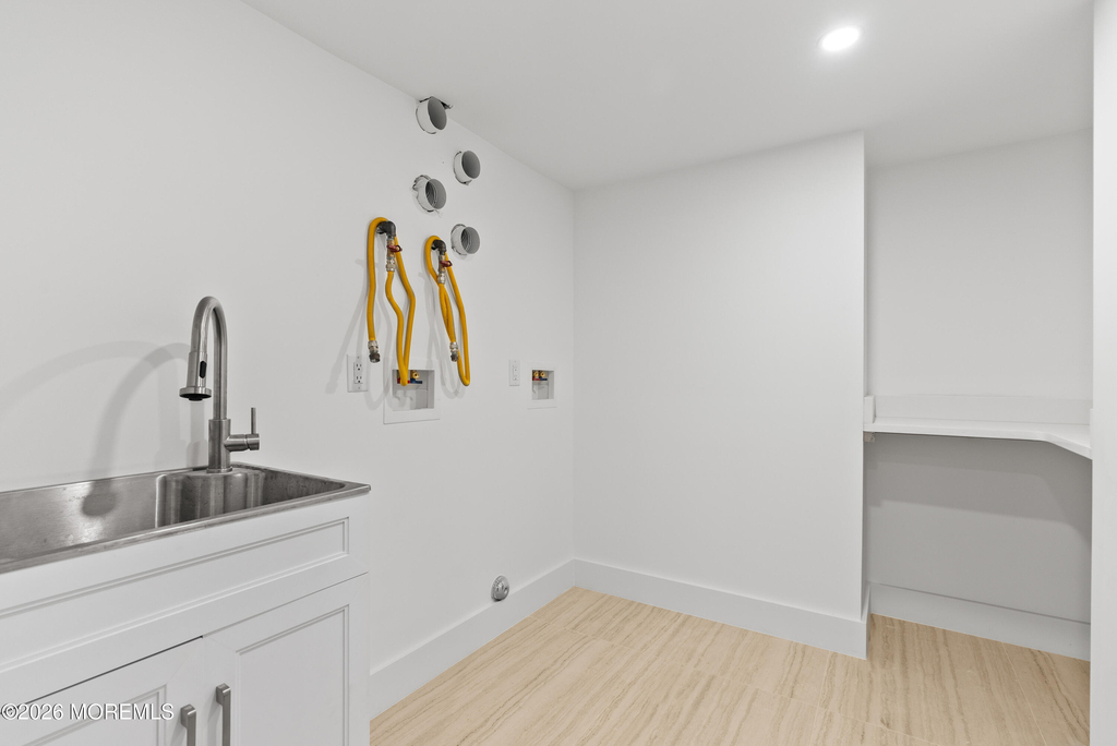 150 Ampere Avenue - Photo 48
