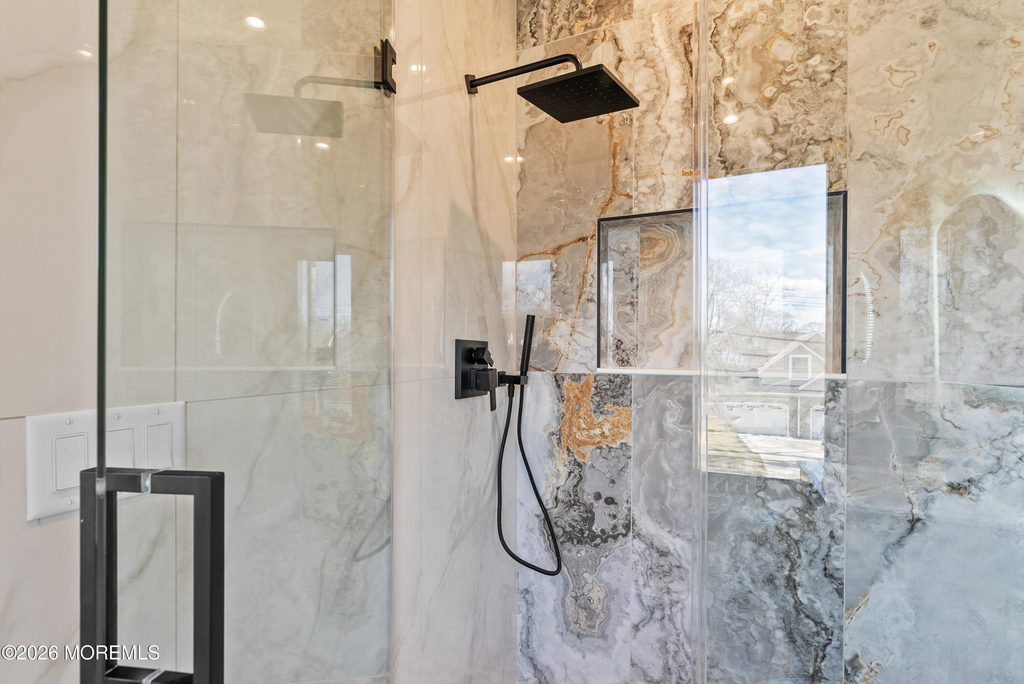 150 Ampere Avenue - Photo 44