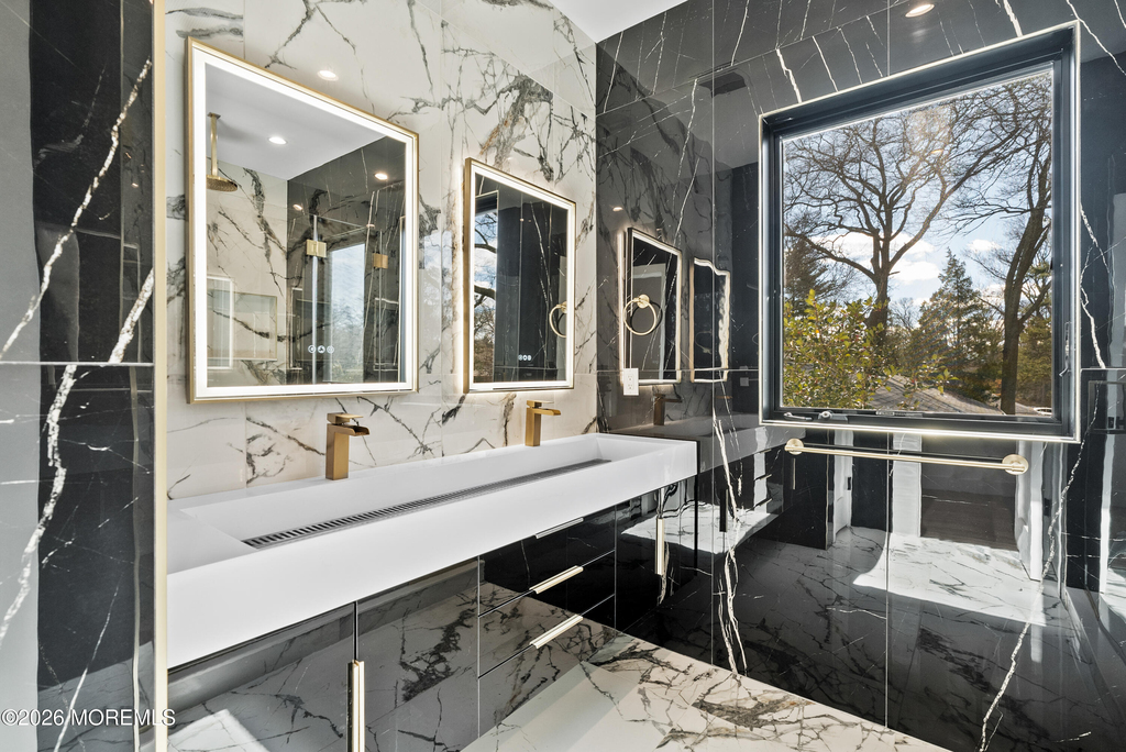 150 Ampere Avenue - Photo 53