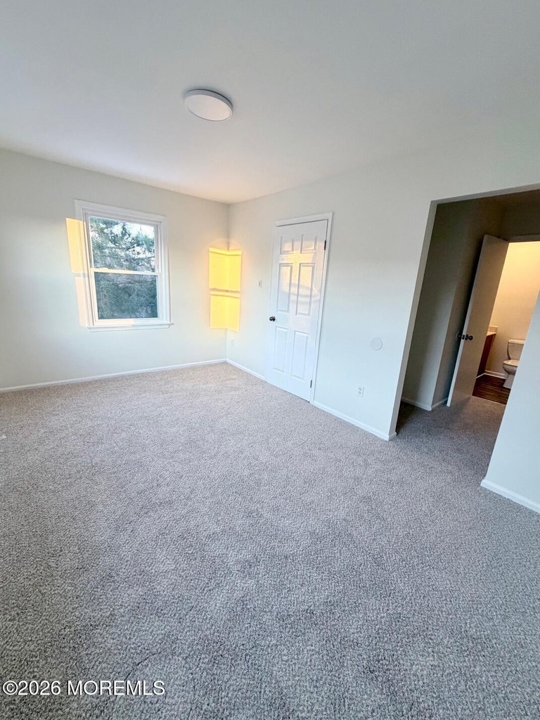 1511 Railroad Avenue - Photo 18