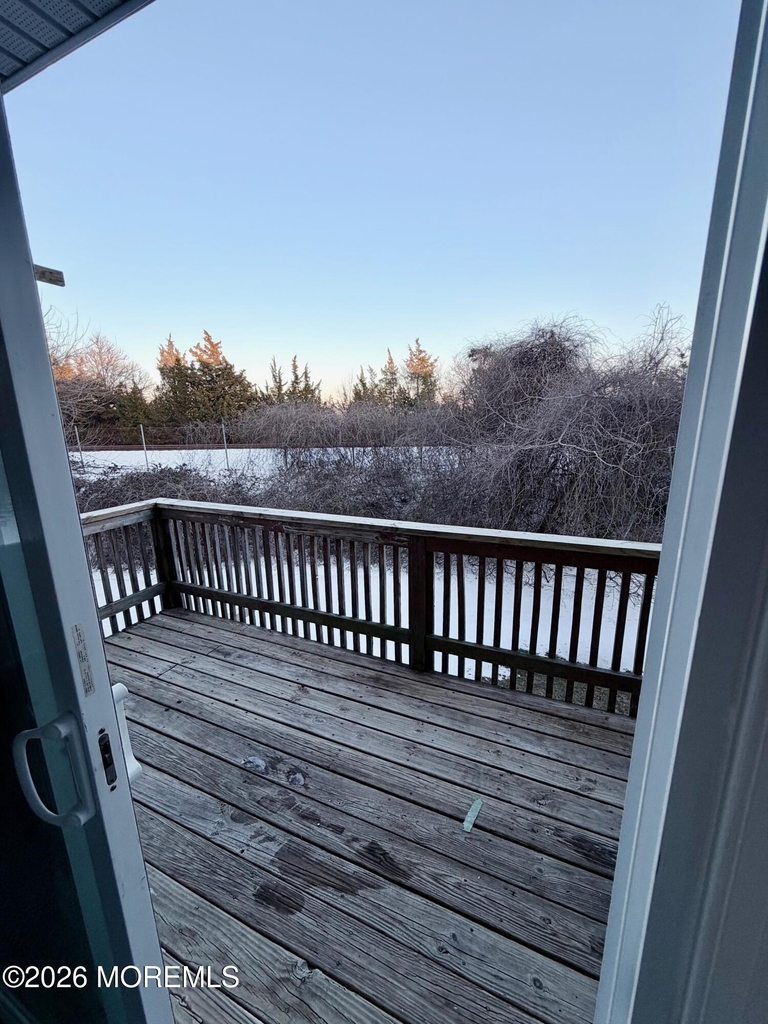 1511 Railroad Avenue - Photo 9