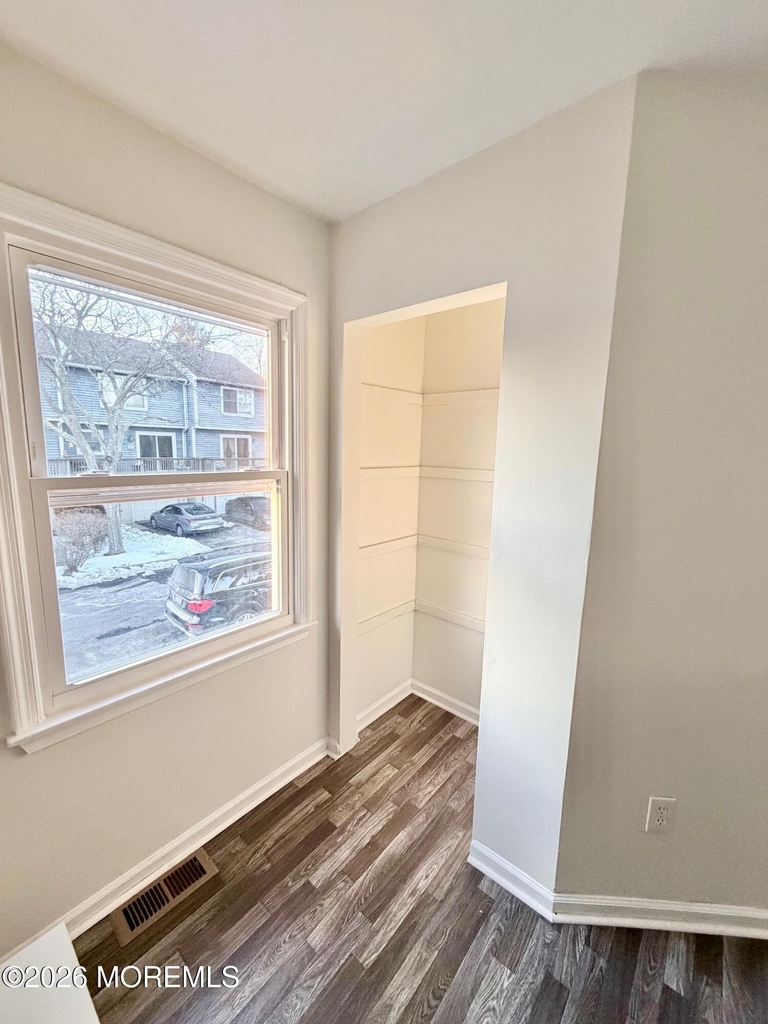 1511 Railroad Avenue - Photo 8