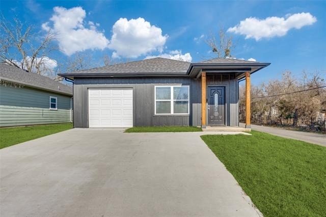 1429 E Odneal Street - Photo 0