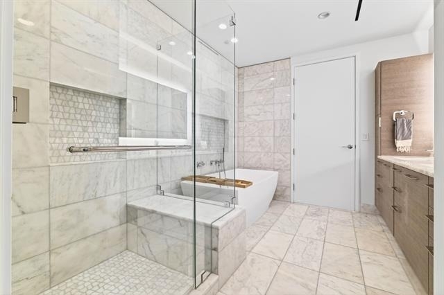 7901 Windrose Avenue - Photo 17
