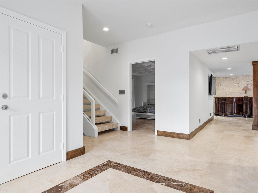 1421 Ponce De Leon - Photo 32