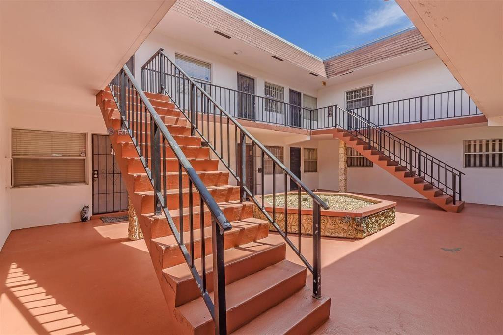 230 Sw 1st Street - Photo 16