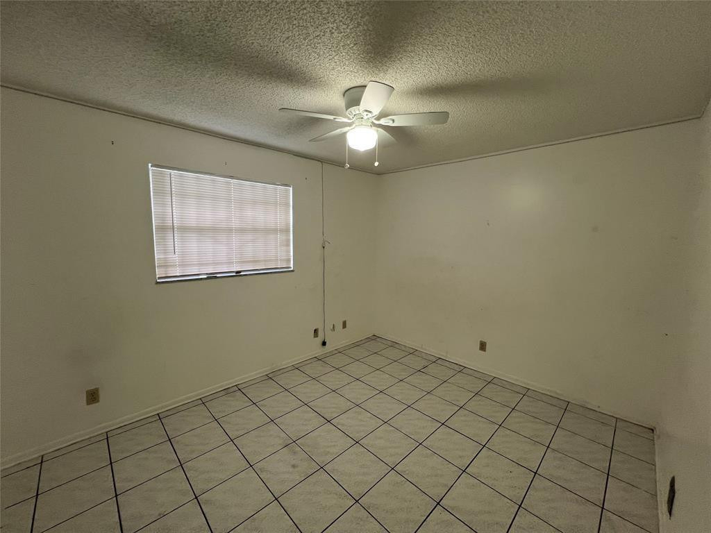 230 Sw 1st Street - Photo 6