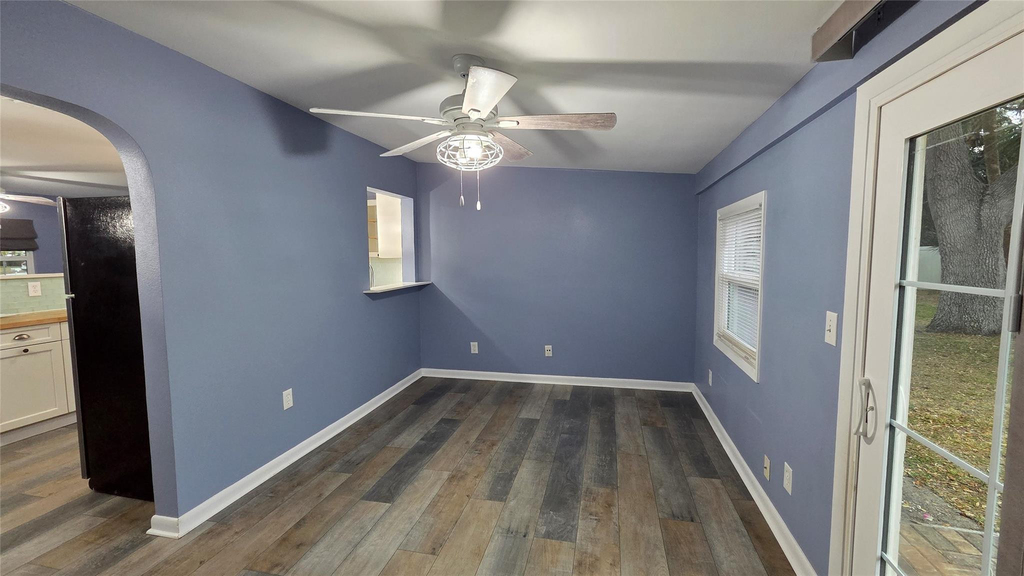 426 Tulip Drive - Photo 11