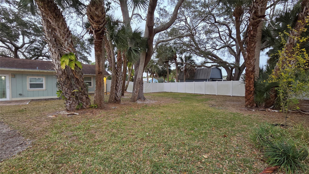 426 Tulip Drive - Photo 24