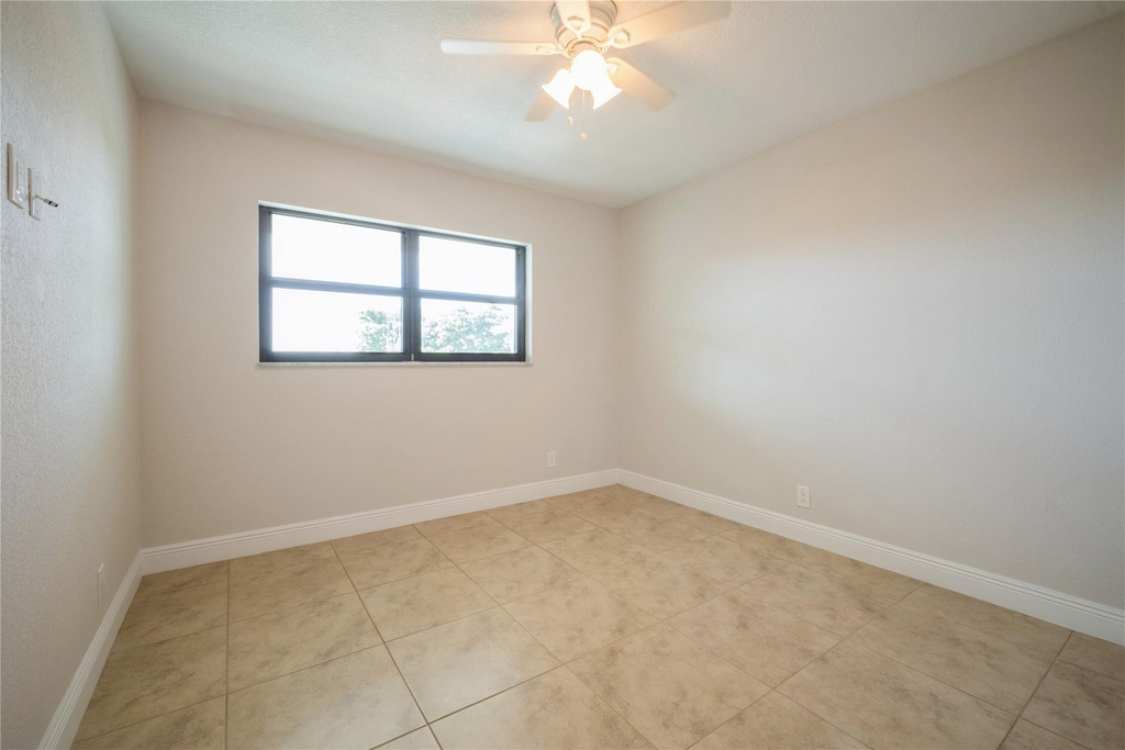 1000 River Reach Drive - Photo 10