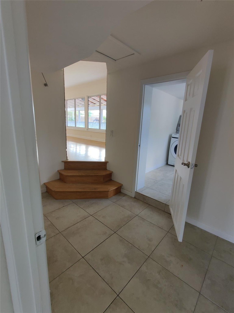 733 Ne 18th Avenue - Photo 34