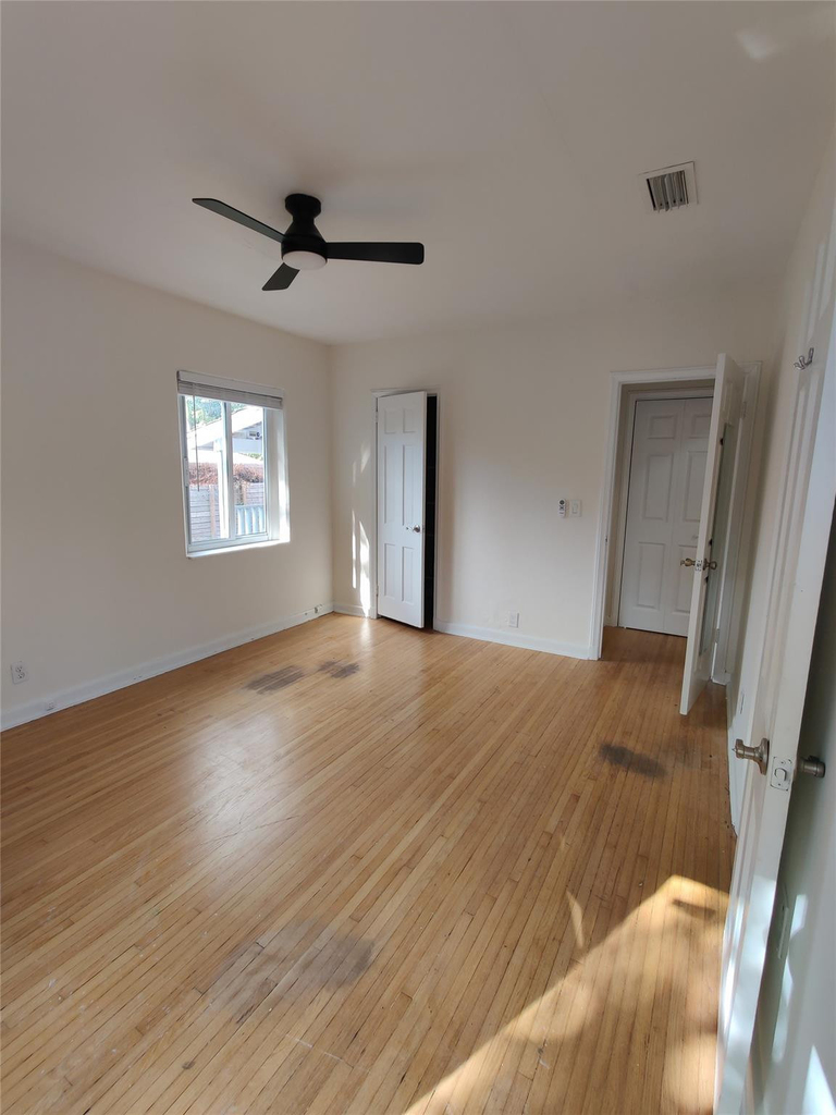733 Ne 18th Avenue - Photo 24