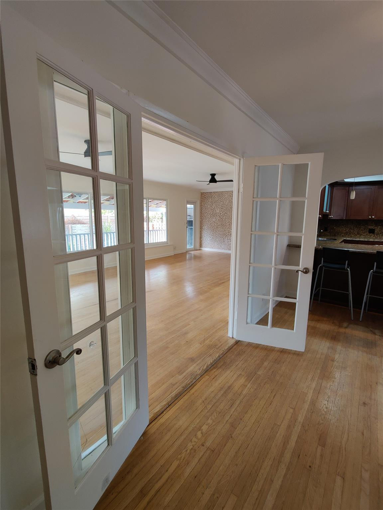 733 Ne 18th Avenue - Photo 26