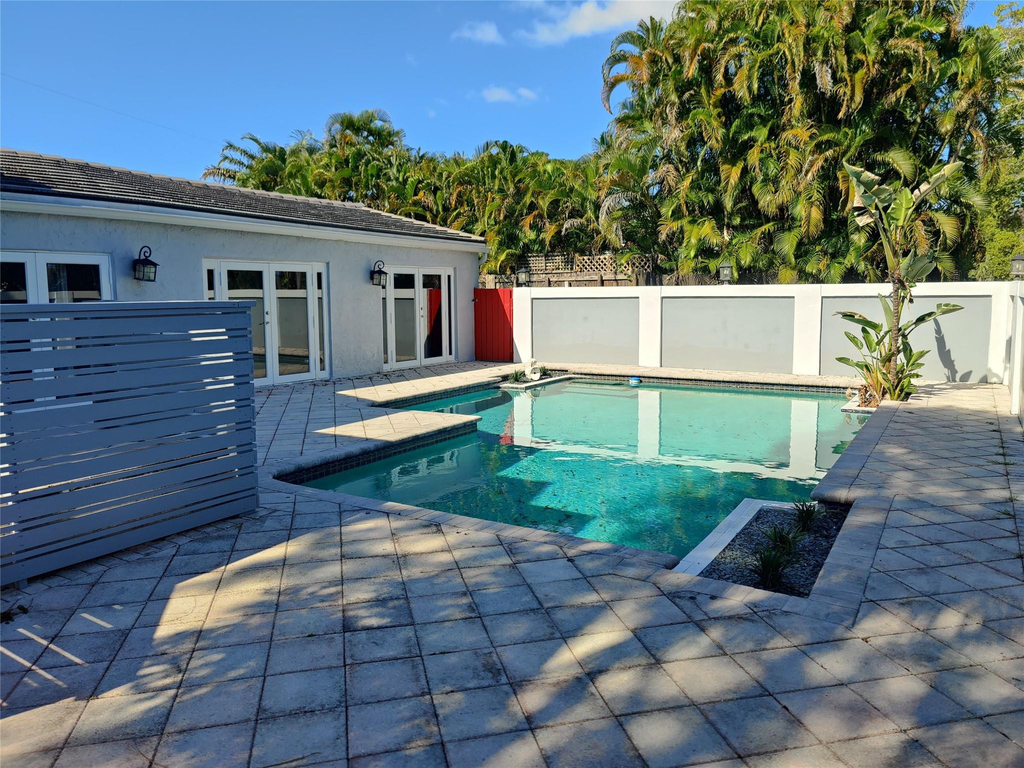 733 Ne 18th Avenue - Photo 68