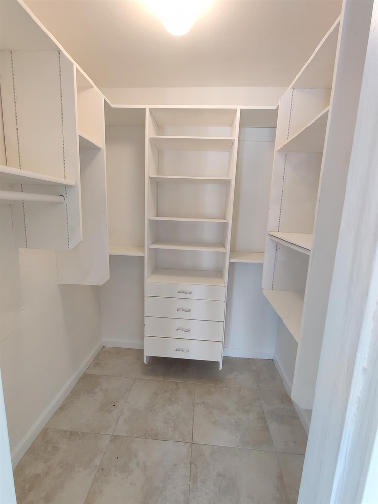 733 Ne 18th Avenue - Photo 51