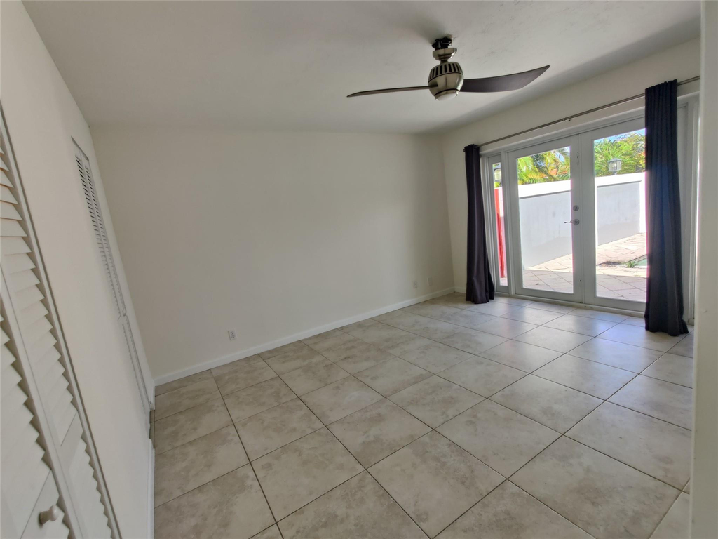 733 Ne 18th Avenue - Photo 53