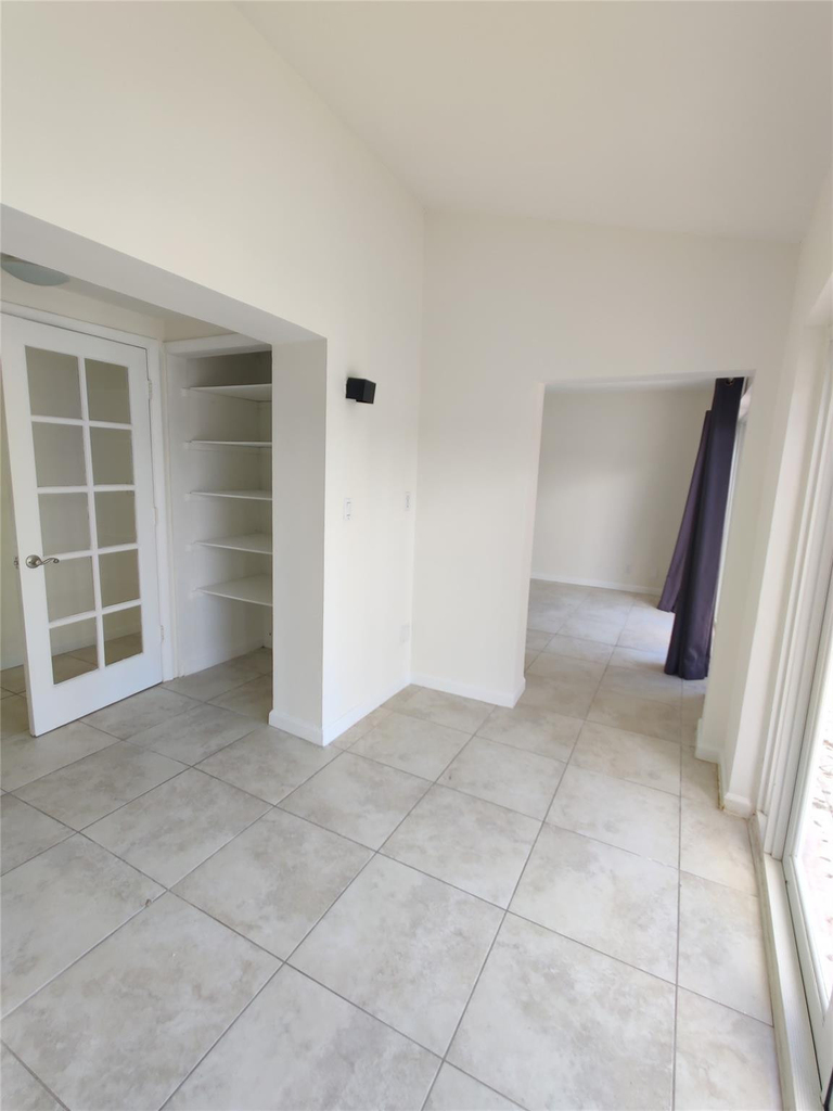 733 Ne 18th Avenue - Photo 45