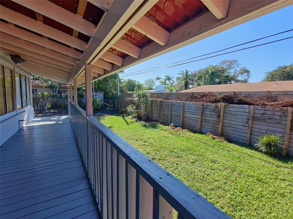 733 Ne 18th Avenue - Photo 72