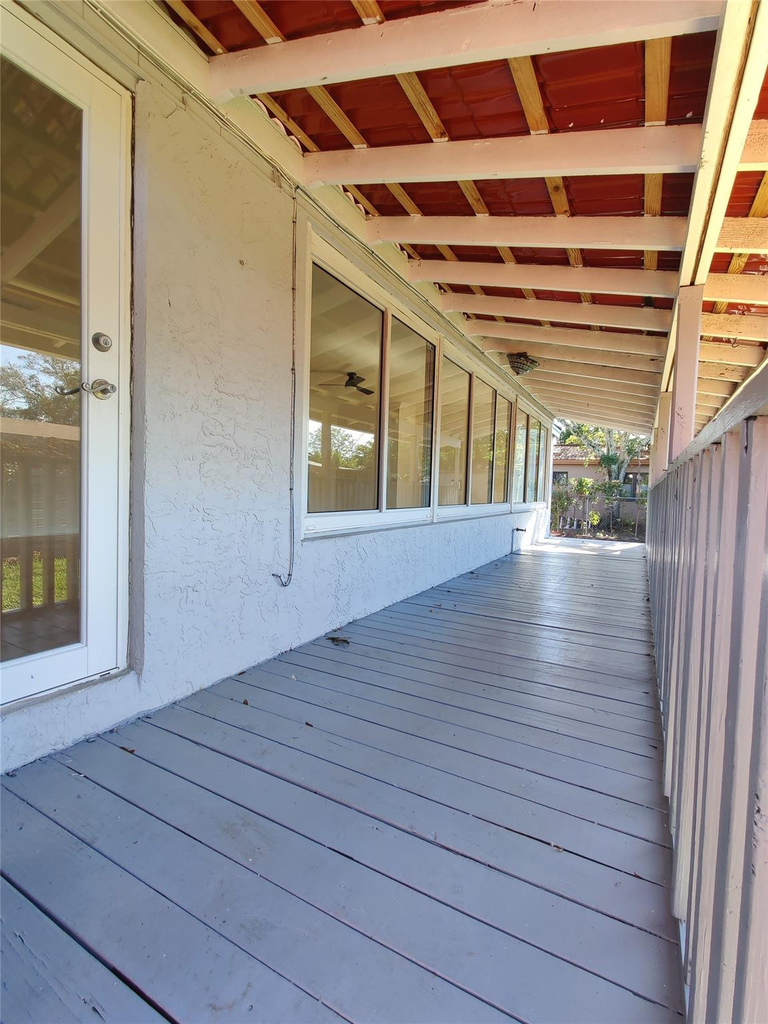 733 Ne 18th Avenue - Photo 71