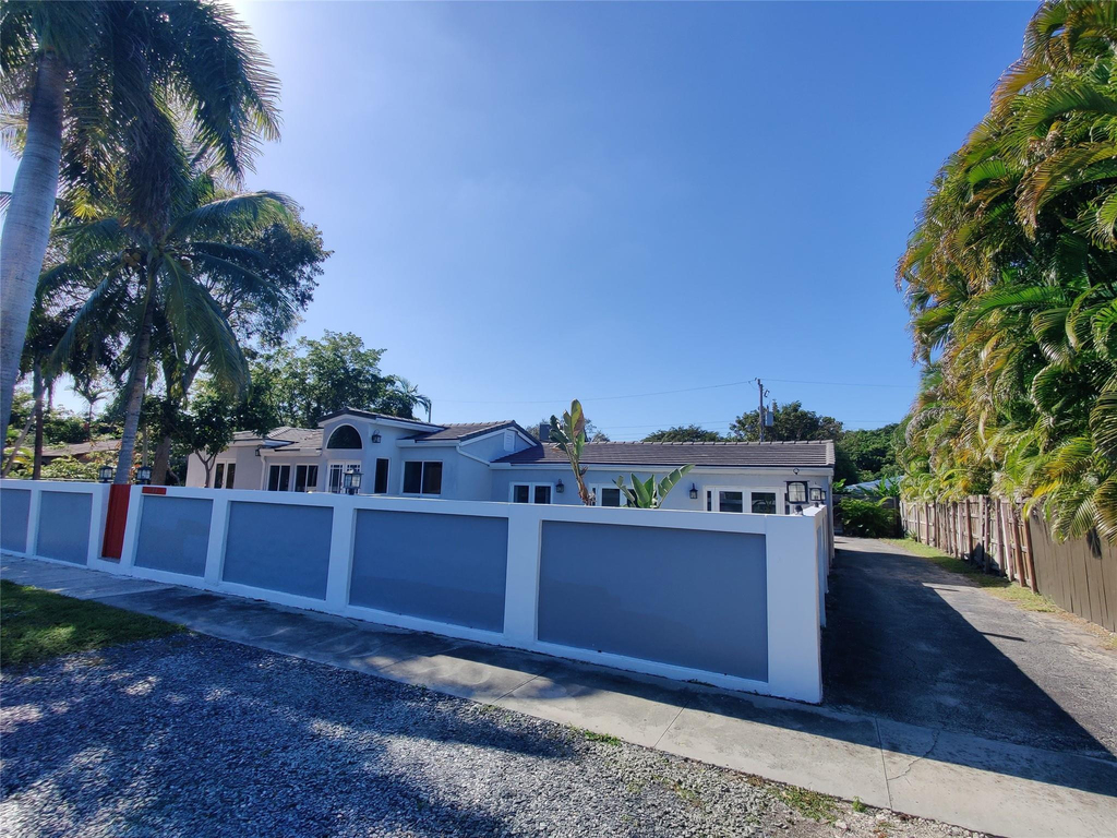 733 Ne 18th Avenue - Photo 75