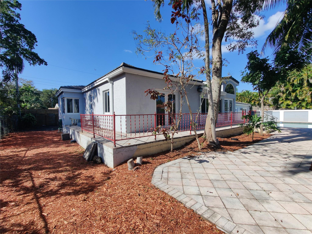 733 Ne 18th Avenue - Photo 66
