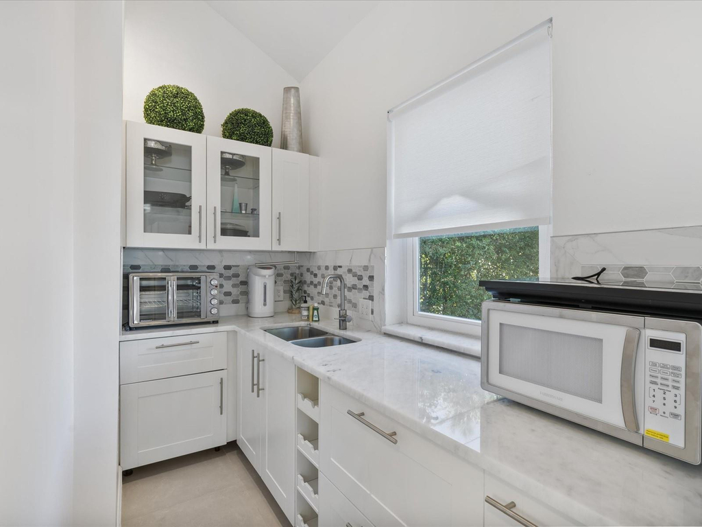 9232 Harding Avenue - Photo 19