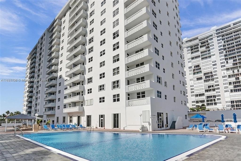 4250 Galt Ocean Drive - Photo 1