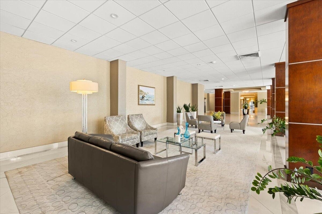 4250 Galt Ocean Drive - Photo 8