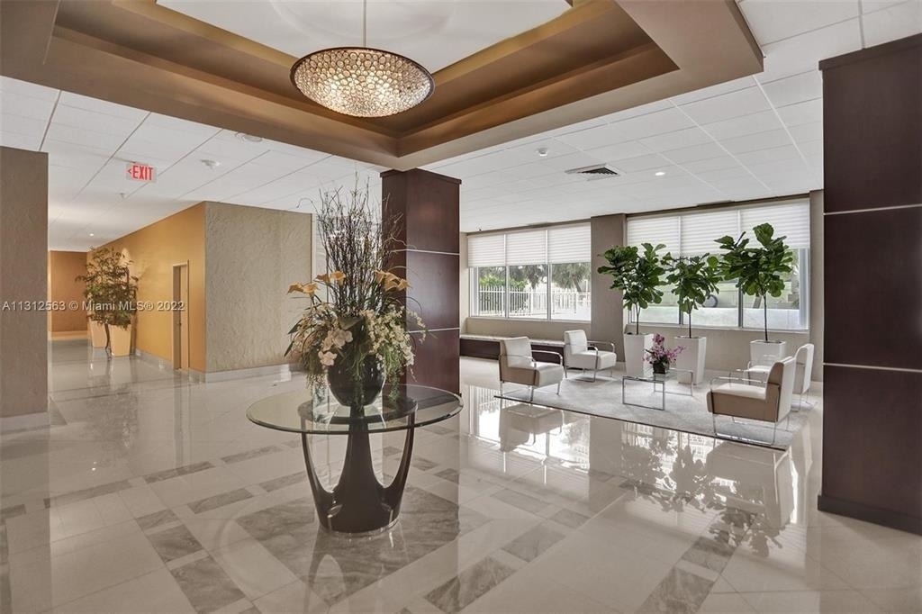 4250 Galt Ocean Drive - Photo 3