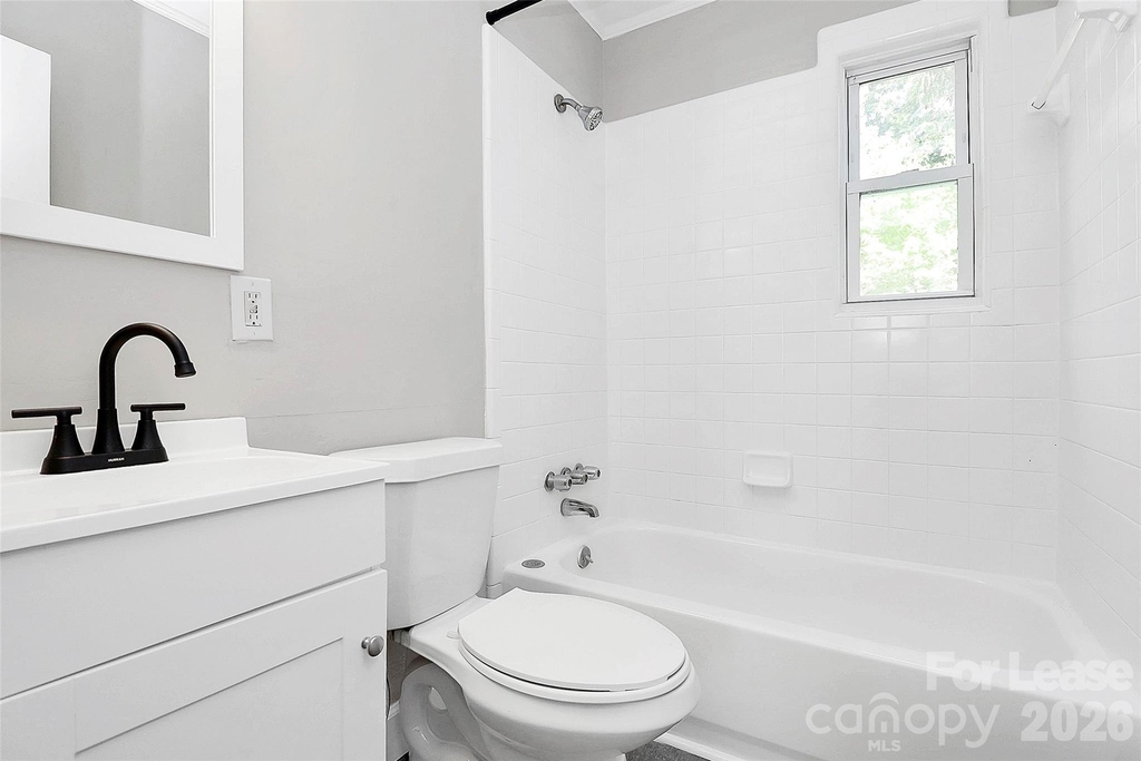 1827 Academy Street - Photo 10