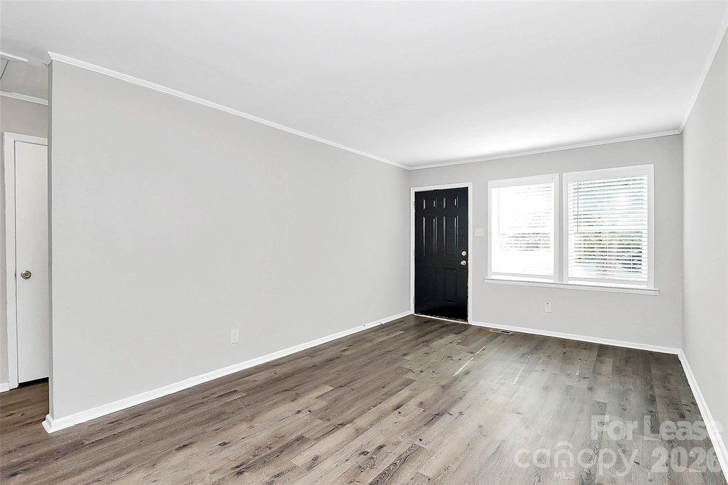 1827 Academy Street - Photo 3
