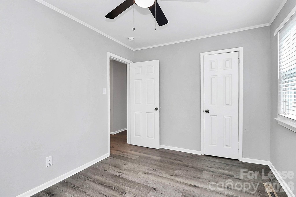 1825 Academy Street - Photo 9