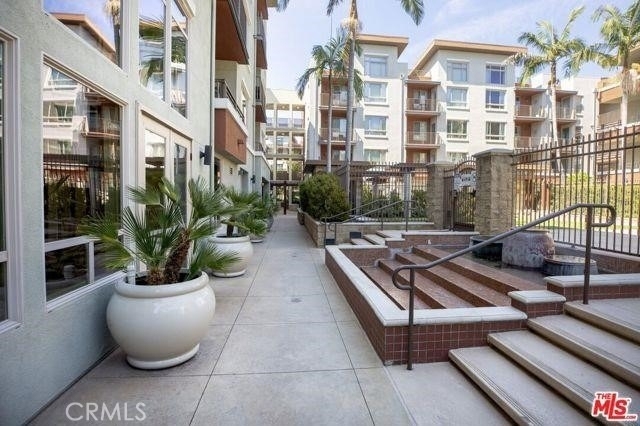 100 S Alameda - Photo 7
