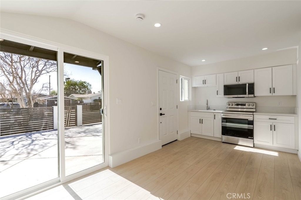 16697 Mckeever Street - Photo 2