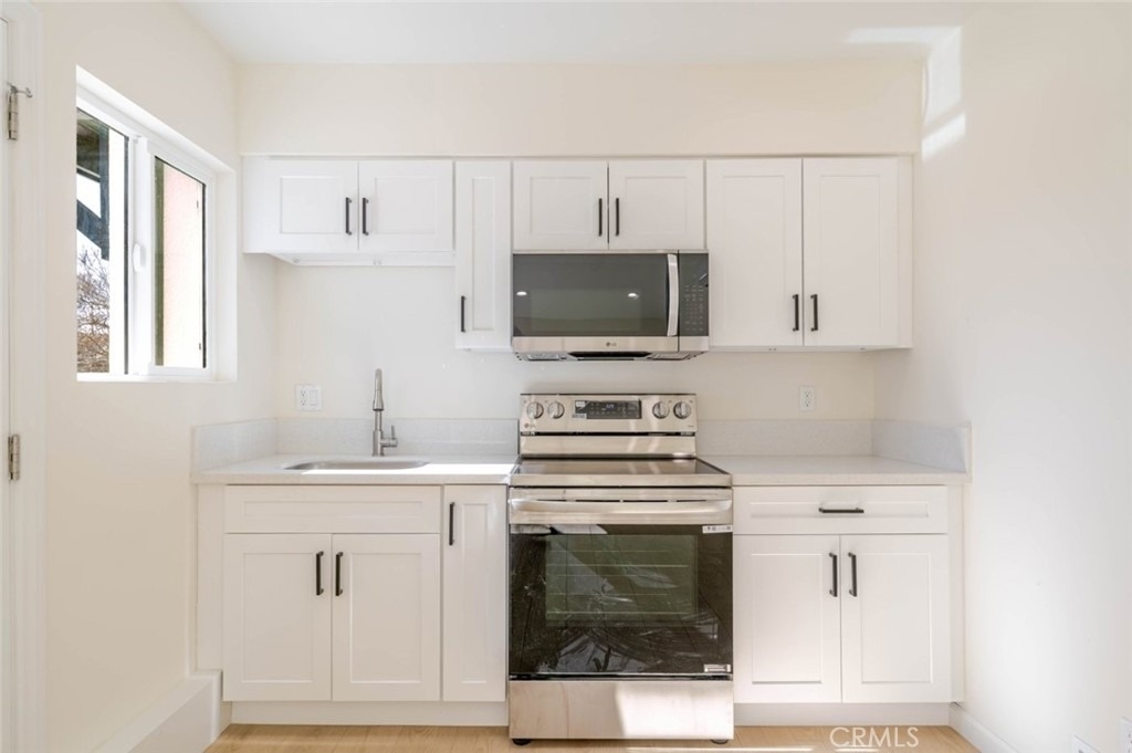 16697 Mckeever Street - Photo 4