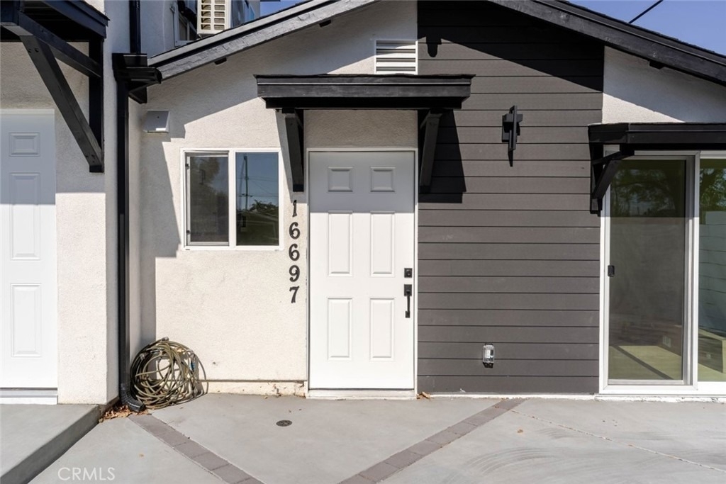 16697 Mckeever Street - Photo 1