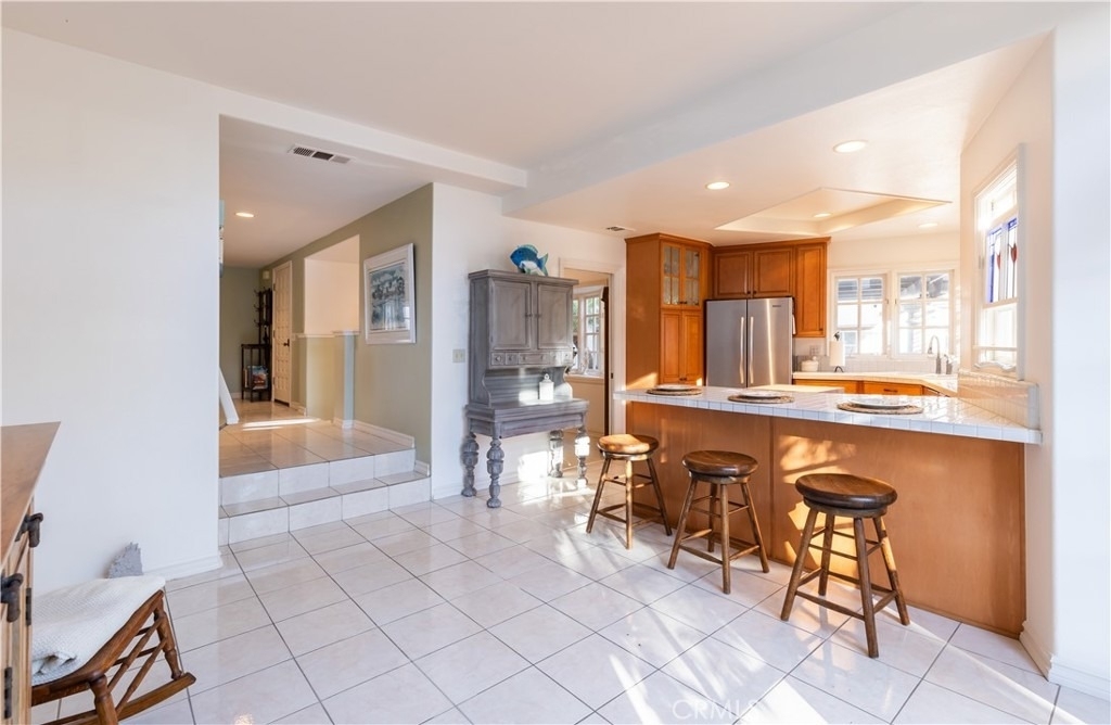 24421 Santa Clara Avenue - Photo 4